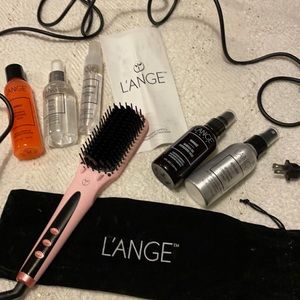L’Ange Blush straightening brush